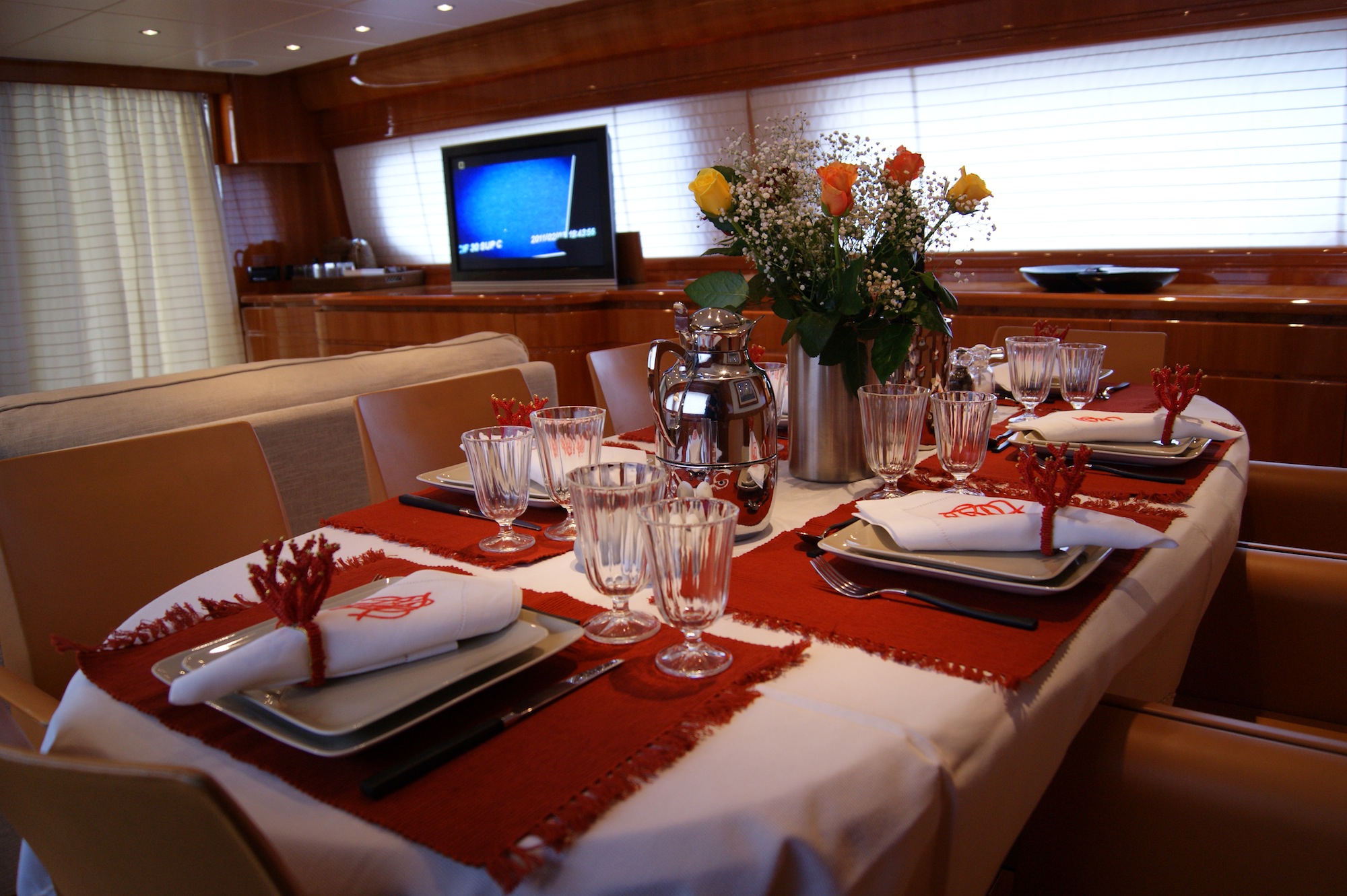 Yacht Yacht charter DILIAS - photo 4 of 20