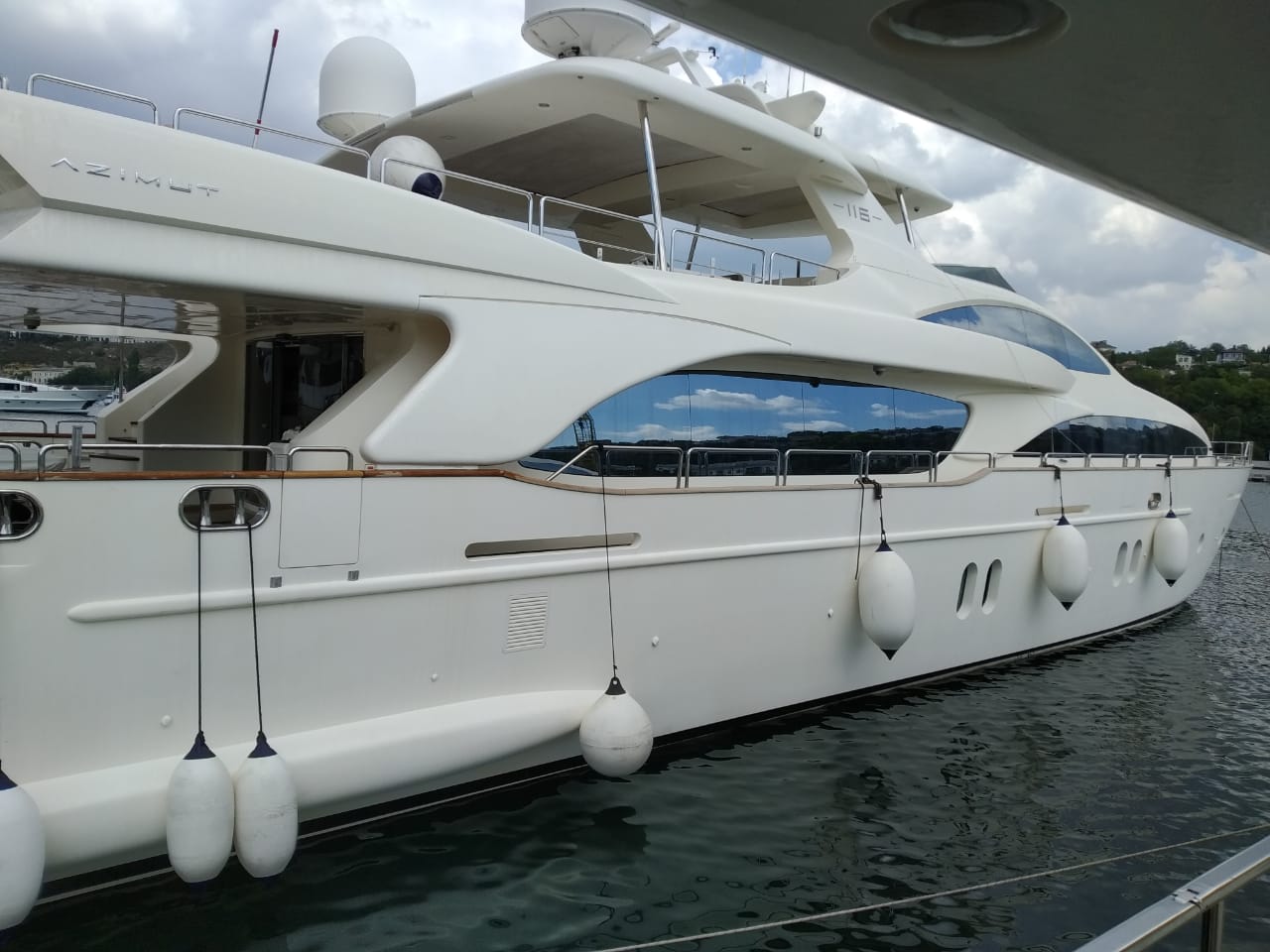 Yacht WHITE PEARL - photo 5 of 14