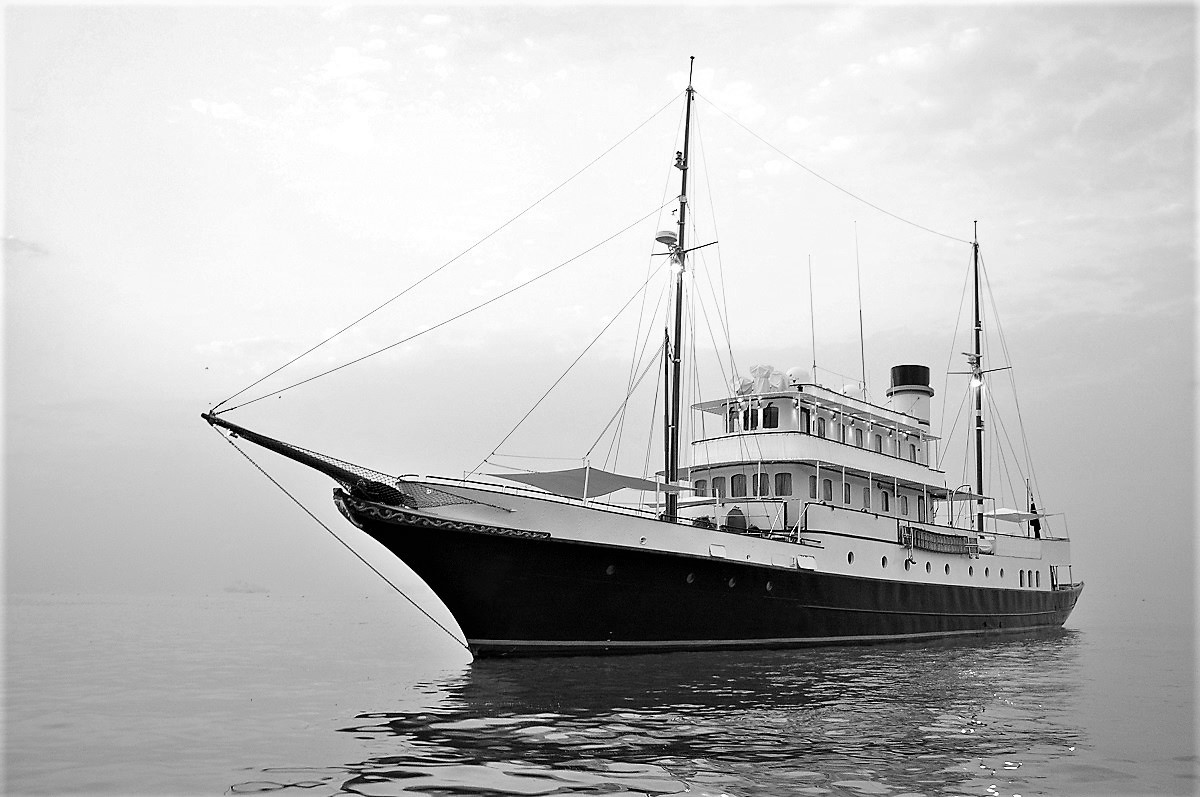 Яхта KALIZMA (ex. Odysseia, Minona) - фото 1 из 49