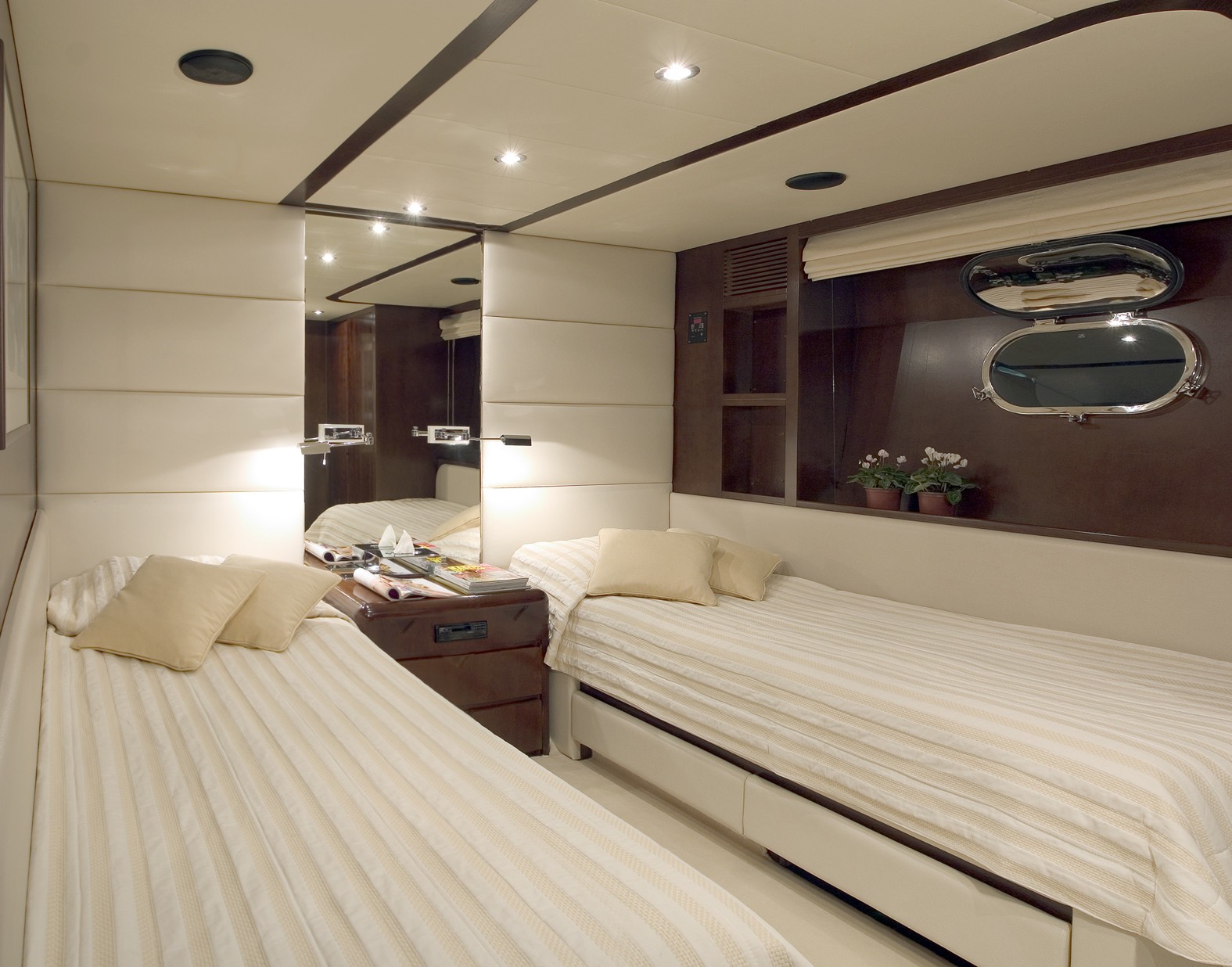 Yacht Yacht charter LET IT BE 35m - photo 11 of 20