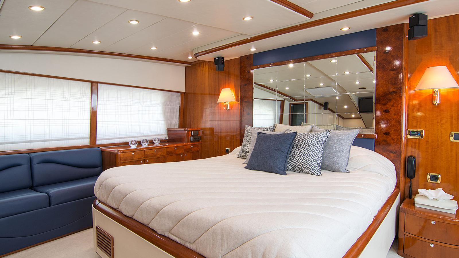 Yacht Yacht charter DREAM B - photo 16 of 24