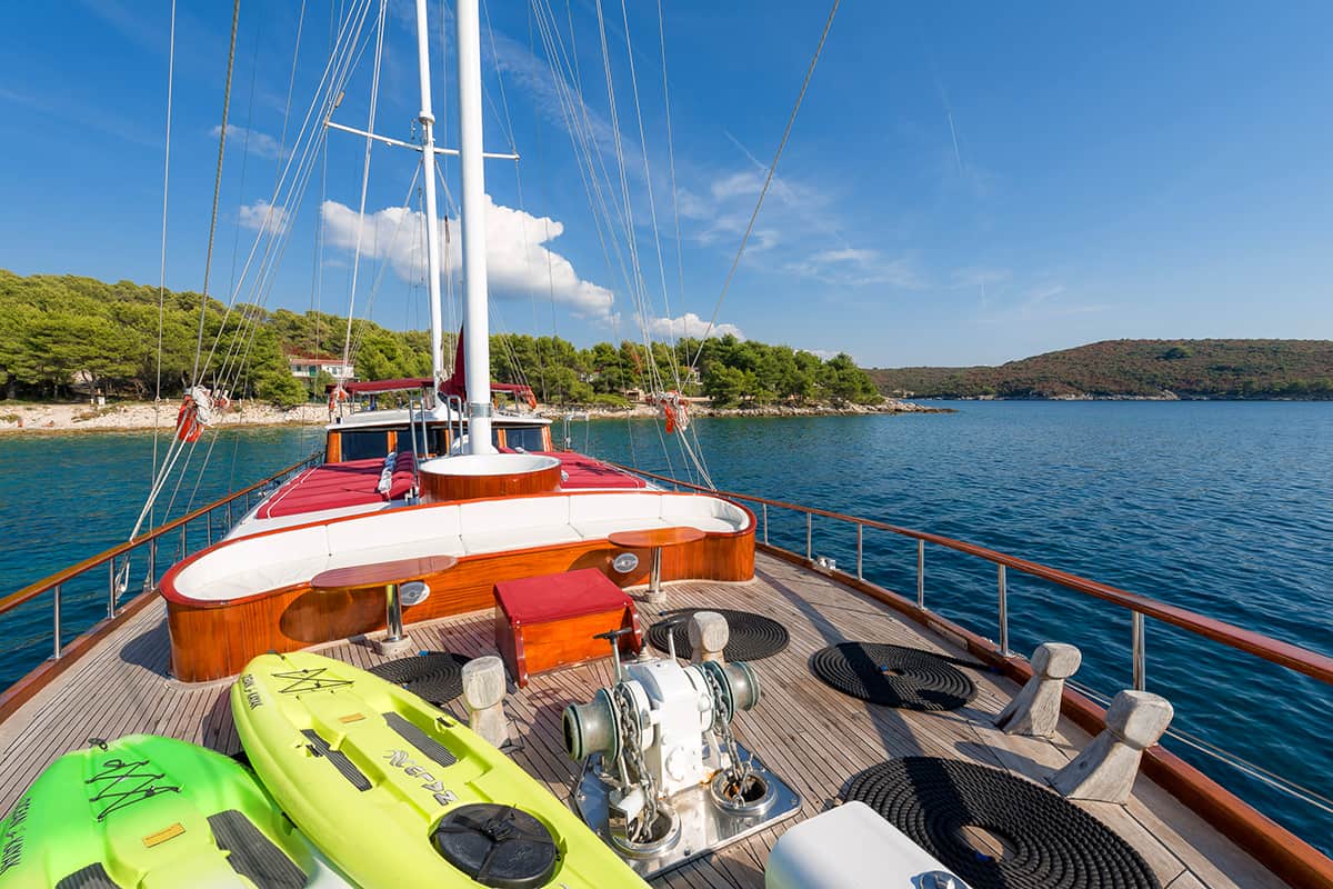 Яхта Croatia - фото 27 из 32